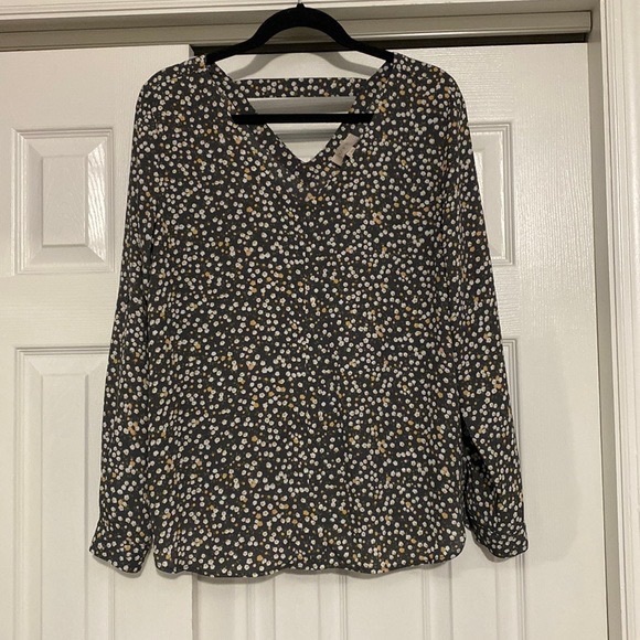 LOFT Tops - LOFT Black and White Floral Blouse